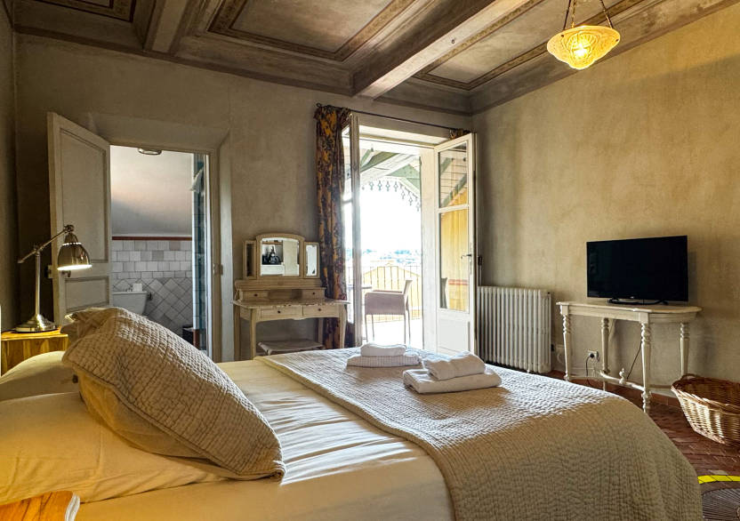 Preview of Le Domino guest rooms